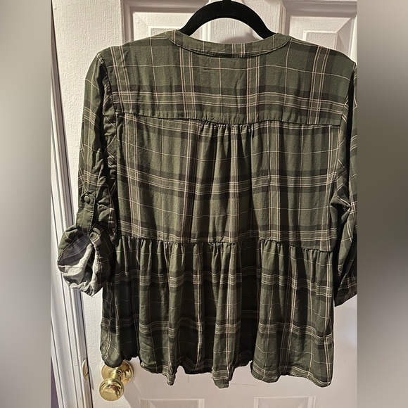 Torrid Babydoll top - Picture 2 of 5